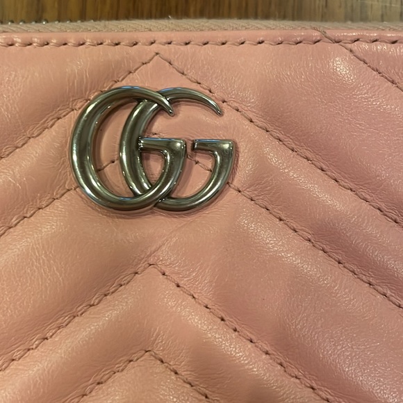 PINK ♥ HEART ♥ Gucci Marmont GG Wristlet clutch purse Maltese Leather handbag - Picture 2 of 8